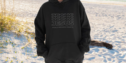 Jesus heals broken hearts - Unisex Hoodie