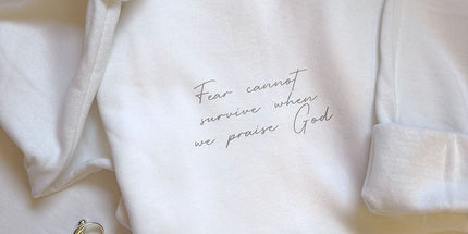 Fear cannot survive - Unisex Crewneck