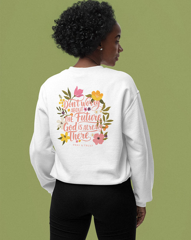 Pray & Trust - T-Shirt